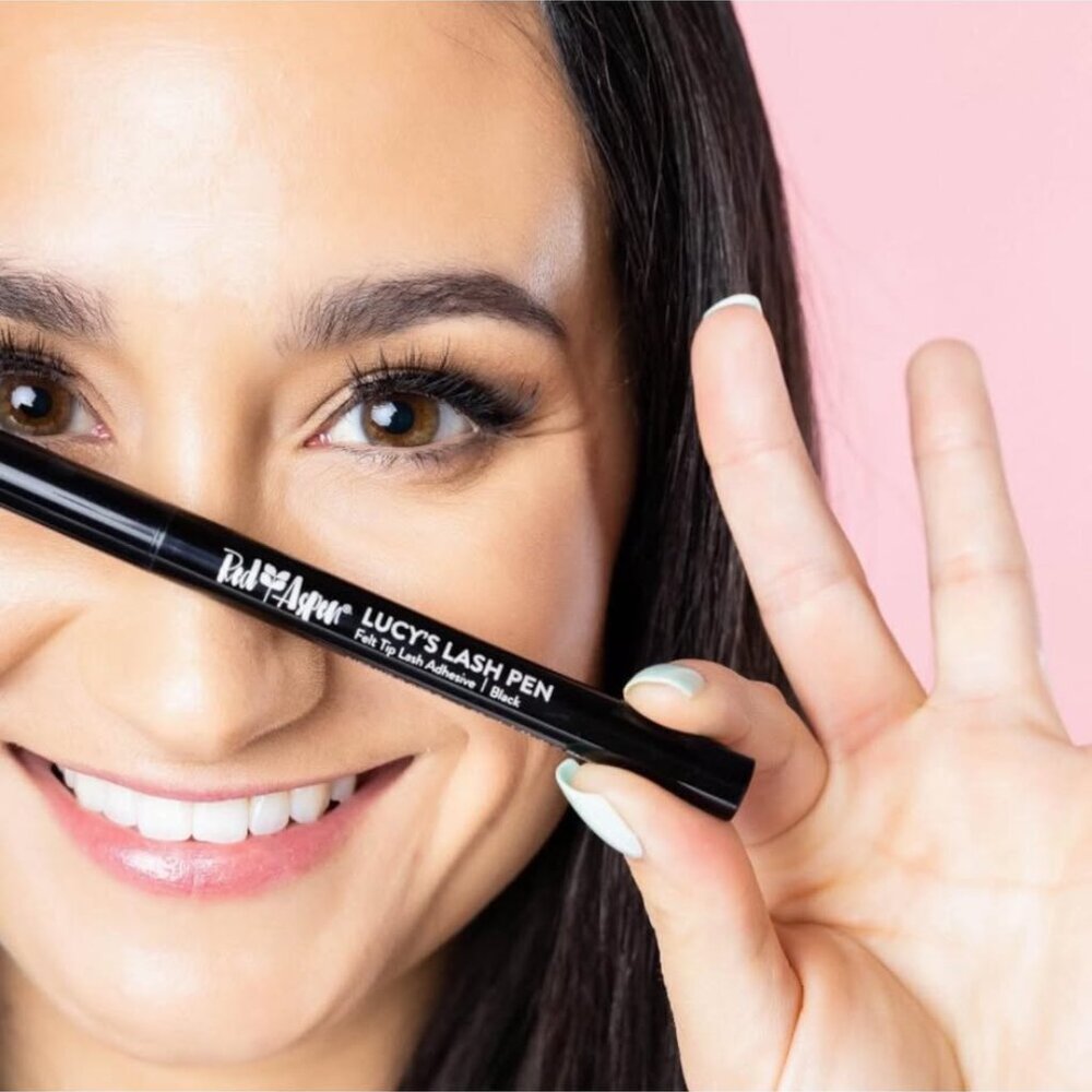 𝙍𝙚𝙙 𝘼𝙨𝙥𝙚𝙣 Eyeliner Lash Adhesive in one! Lucy's Lash Pen